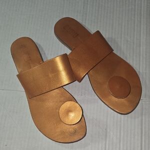 Guru Metalic Sandals